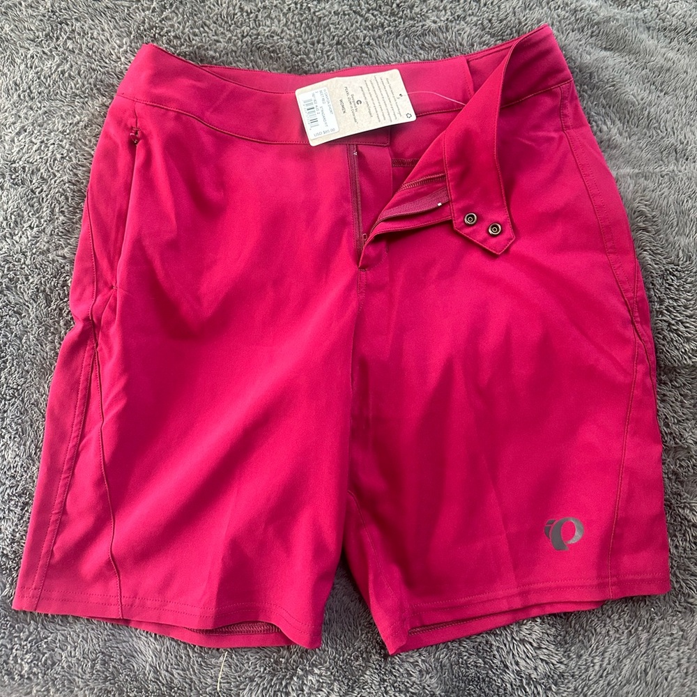 Woman’s size 2 Pearl iZumi shorts - Beet Red color